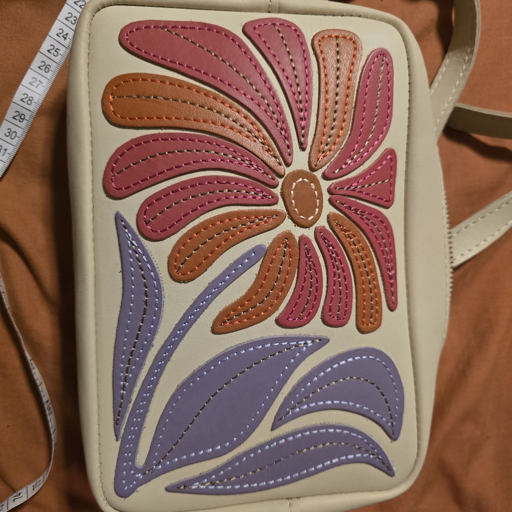 Portland Leather Wildflower Bone Bag